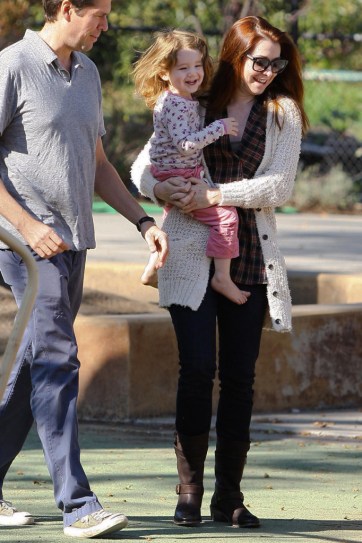 alysonhannigan_november252011_2